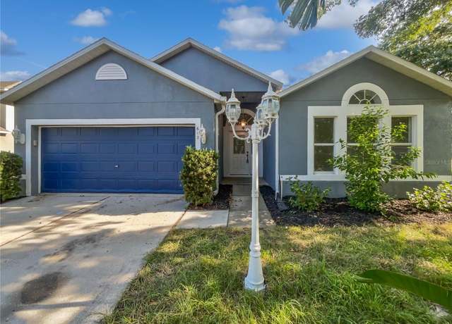 Property at 612 Doe Cove Pl, Apopka, FL 32703, 4 beds, 2 baths