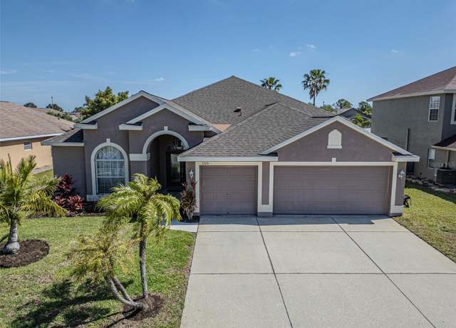 Property at 2310 Wood Pointe Dr, Holiday, FL 34691, 5 beds, 3 baths