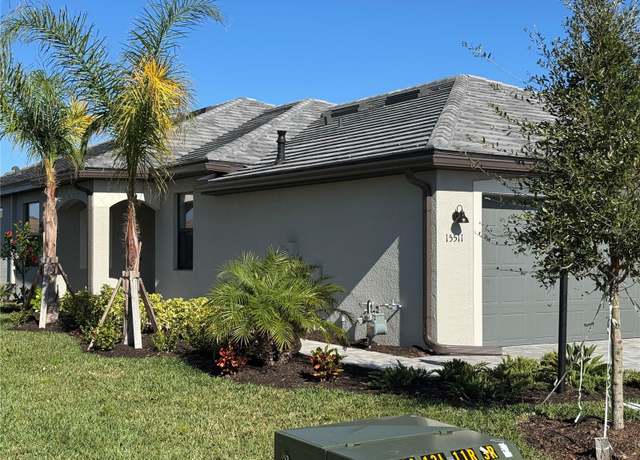 Property at 15511 Sunny Day Dr, Lakewood Ranch, FL 34211, 2 beds, 2 baths