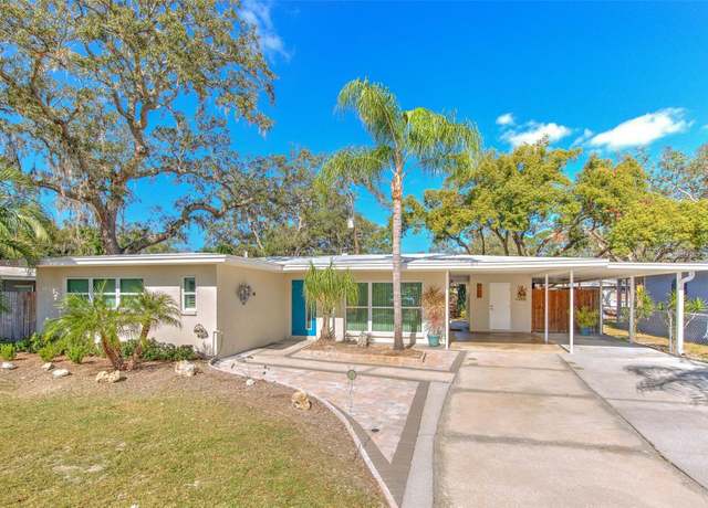 Property at 8012 N Lynn Ave, Tampa, FL 33604, 3 beds, 2 baths