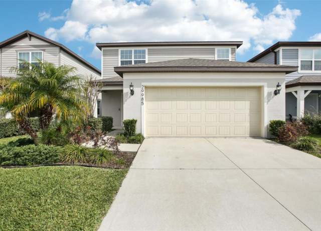 Property at 29985 Marquette Ave, Wesley Chapel, FL 33545, 4 beds, 3 baths