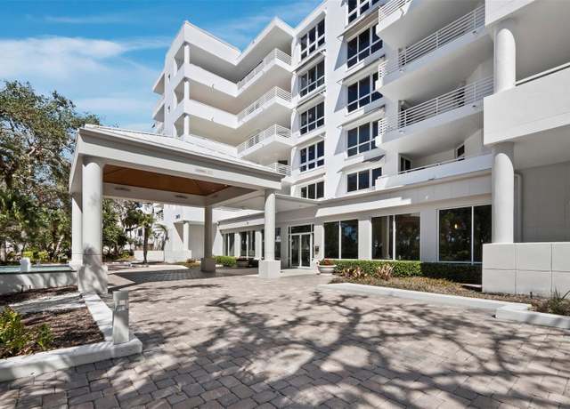 Property at 2410 Harbourside Dr #121, Longboat Key, FL 34228, 3 beds, 3.5 baths