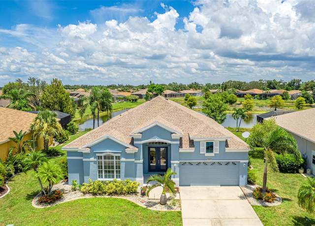 Property at 4308 Wordsworth Way, Venice, FL 34293, 4 beds, 2 baths