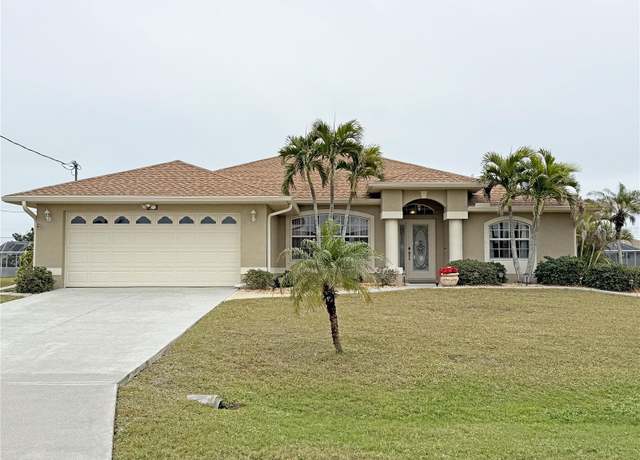 Property at 273 Mark Twain Ln, Rotonda West, FL 33947, 3 beds, 2 baths