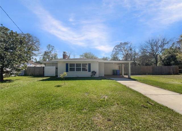 Property at 120 W Wildwood St, Tampa, FL 33613, 1 bed, 1 bath