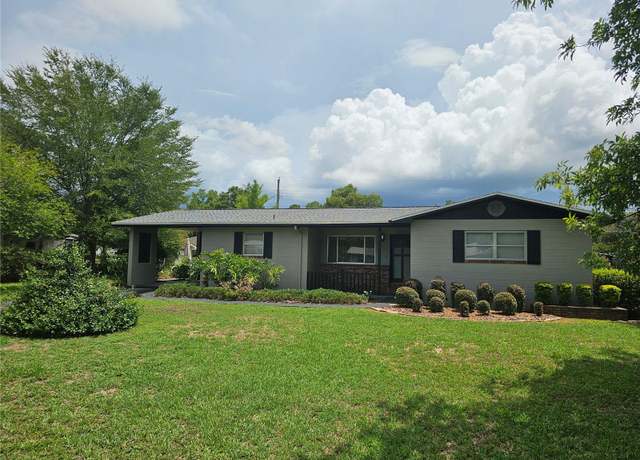 Property at 1000 NE 45th St, Ocala, FL 34479, 3 beds, 2 baths