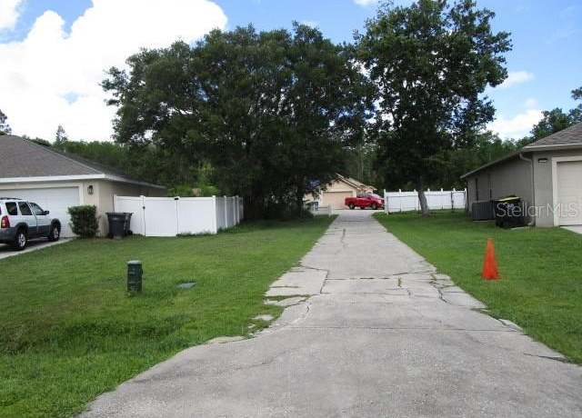 Property at 646 Reindeer Dr, Poinciana, FL 34759