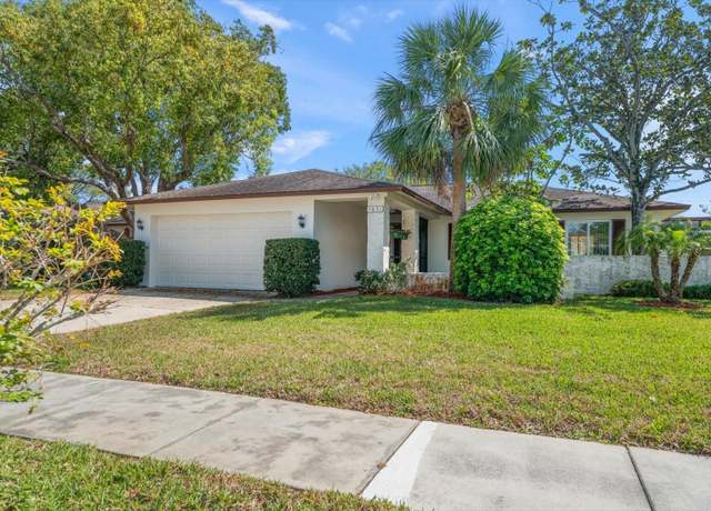 Property at 1651 Summit Way, Dunedin, FL 34698, 3 beds, 2 baths
