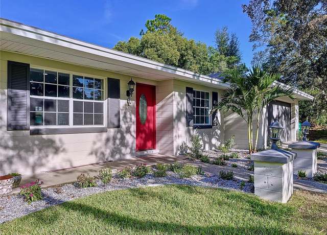 Property at 5040 N Baywood Dr, Beverly Hills, FL 34465, 3 beds, 2 baths