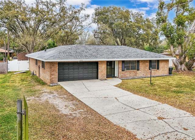 Property at 2330 Peterson Rd, Lakeland, FL 33812, 3 beds, 2 baths