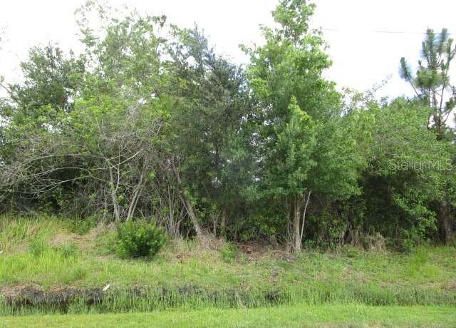Property at 636 Jaguar Ct, Poinciana, FL 34759