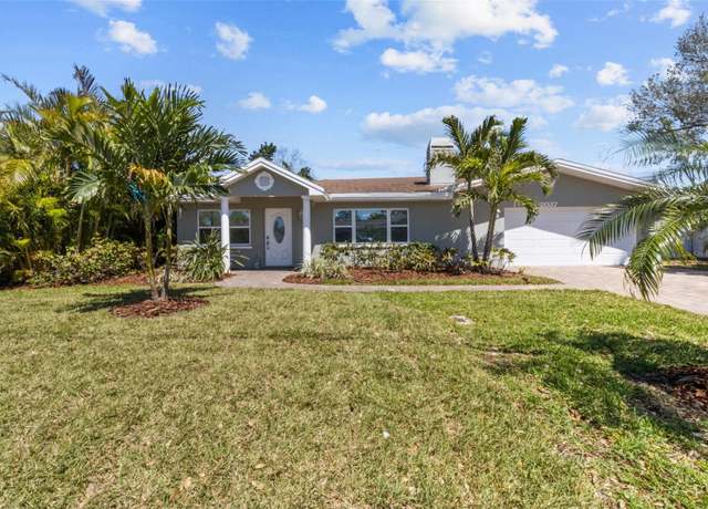 Property at 2037 Church Creek Pt, Largo, FL 33774, 3 beds, 3.5 baths