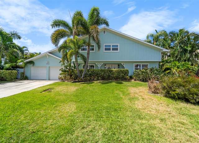 Property at 4912 W Bay Way Dr, Tampa, FL 33629, 4 beds, 2.5 baths