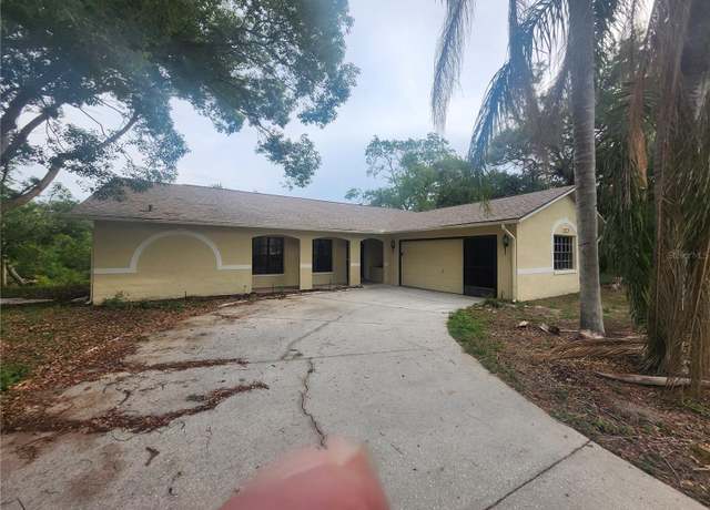 Property at 9179 Gillmar St, Spring Hill, FL 34608, 3 beds, 2 baths
