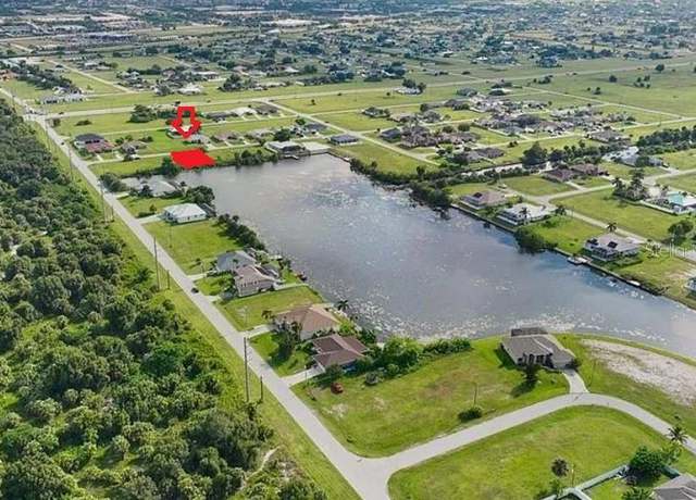 Property at 2321 NE 17th St, Cape Coral, FL 33909