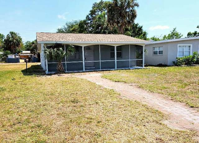 Property at 530 74th Ave N, St Petersburg, FL 33702, 3 beds, 1.5 baths