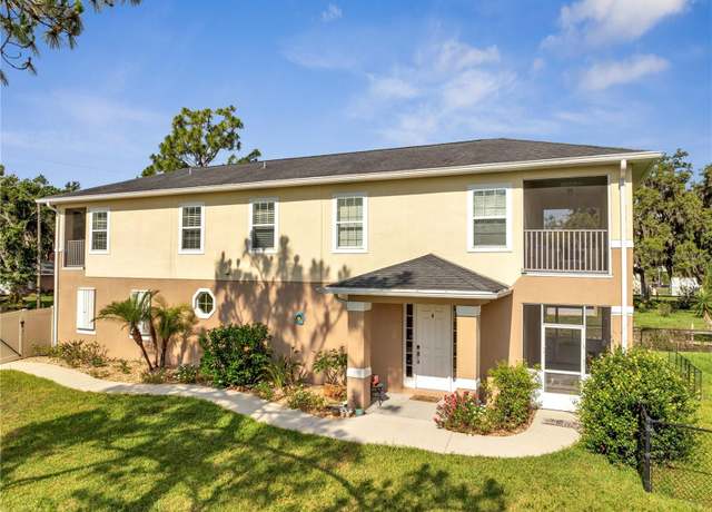 Property at 4899 Meadow Dr, St Cloud, FL 34772, 3 beds, 2.5 baths