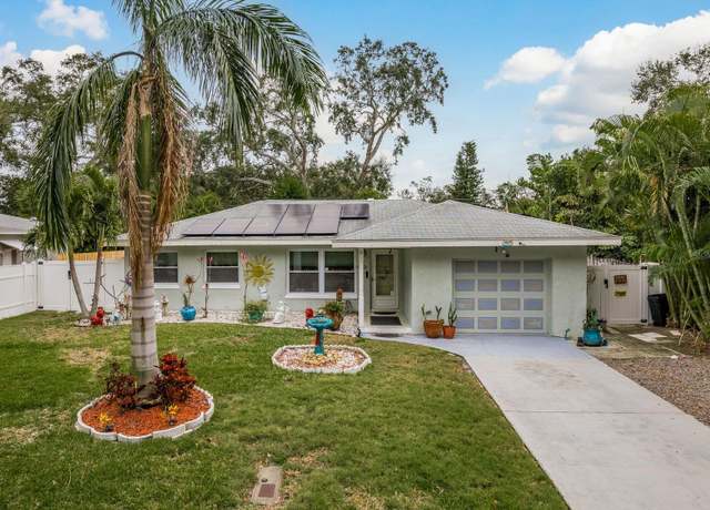 Property at 1611 San Charles Dr, Dunedin, FL 34698, 2 beds, 2 baths