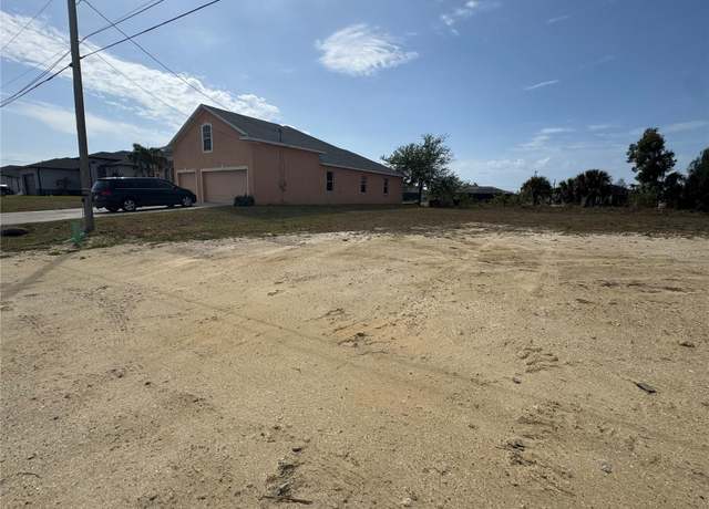 Property at 332 NE 9th St, Cape Coral, FL 33909