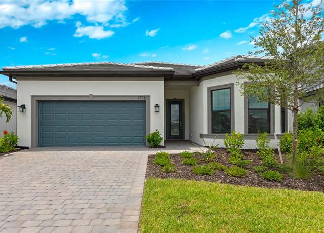 Property at 17116 Moonflower Dr, Venice, FL 34293, 2 beds, 2.5 baths