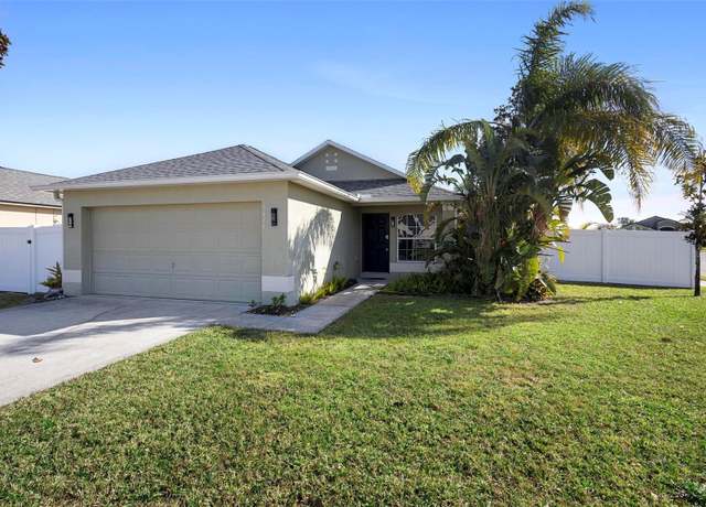 Property at 3435 Arabesque Dr, Deland, FL 32724, 3 beds, 2 baths