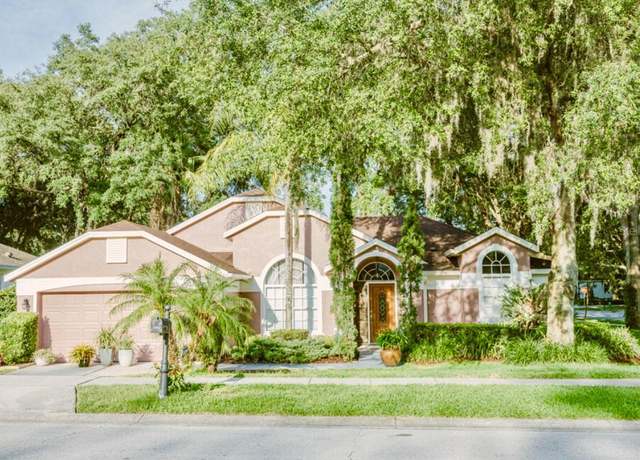 Property at 2102 Applegate Dr, Ocoee, FL 34761, 3 beds, 2 baths