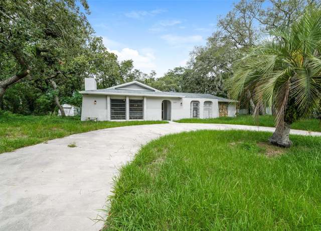 Property at 2009 Meadow Lark Rd, Spring Hill, FL 34608, 4 beds, 2 baths