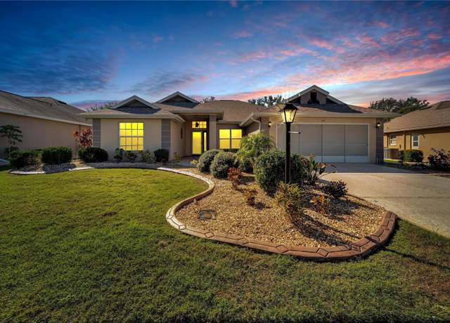 Property at 334 Caloosa Palms Ct, Sun City Center, FL 33573, 2 beds, 2 baths