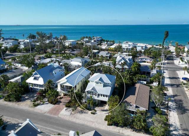 Property at 704 Gladiolus St, Anna Maria, FL 34216, 4 beds, 3 baths