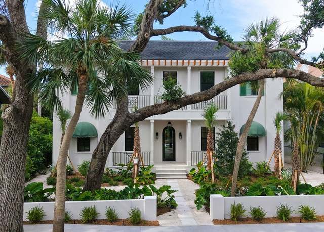 Property at 1658 Bonita Ln, Sarasota, FL 34239, 5 beds, 4.5 baths
