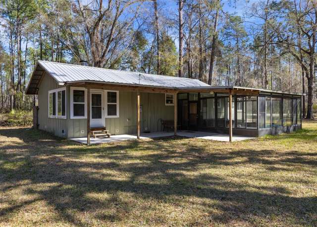 Property at 1317 NE Drew Rd, Lake City, FL 32055, 2 beds, 1.5 baths