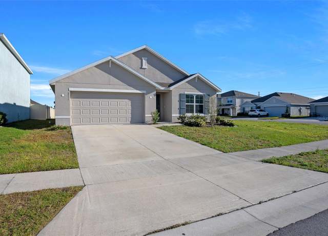 Property at 4931 SW 88th Pl, Ocala, FL 34476, 4 beds, 2 baths