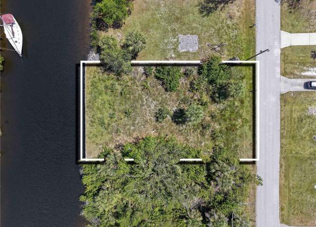 Property at 18318 Kerrville Cir, Port Charlotte, FL 33948