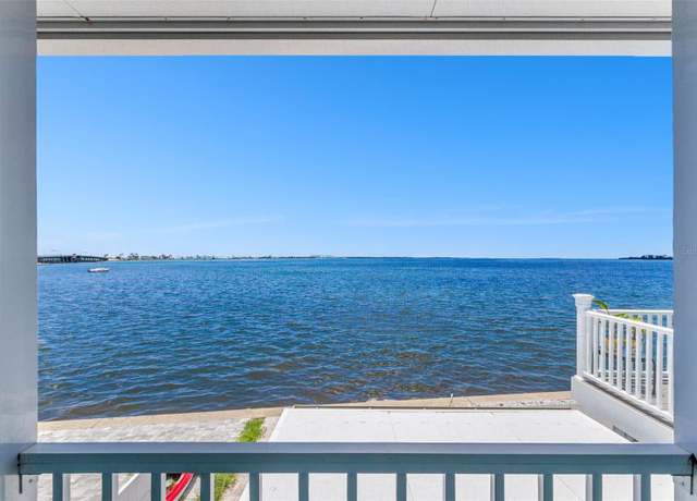Property at 2630 ST Josephs Dr W, Dunedin, FL 34698, 2 beds, 2 baths