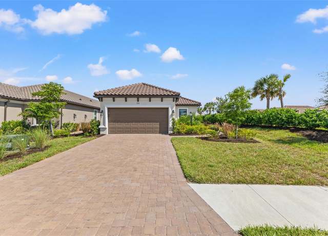 Property at 3121 Tolmino Ct, Bradenton, FL 34211, 2 beds, 2 baths