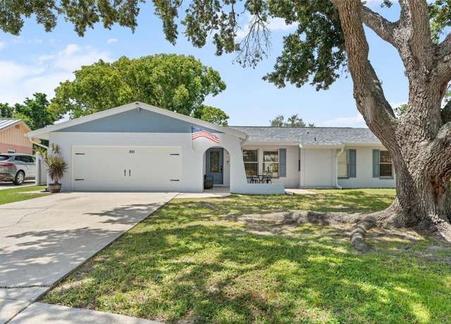 Property at 801 Ponderosa Pine Ln, Sarasota, FL 34243, 3 beds, 2 baths