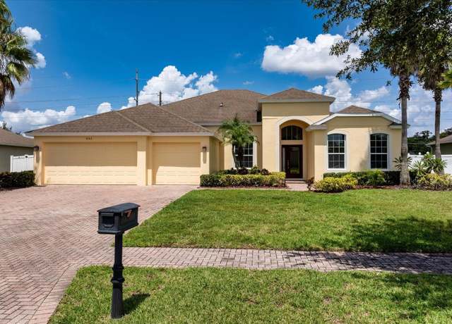 Property at 4743 Legacy Oaks Dr, Orlando, FL 32839, 4 beds, 3 baths