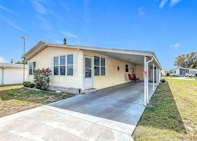 Property at 202 Glenwood Dr, Lake Wales, FL 33898, 2 beds, 2 baths