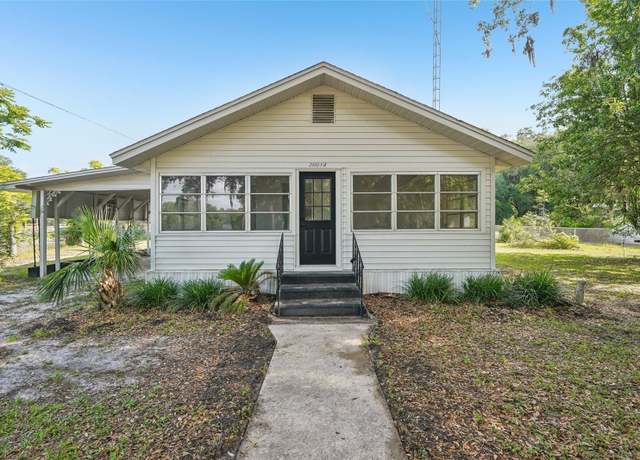 Property at 20014 SE 219th Ave, Hawthorne, FL 32640, 3 beds, 1 bath