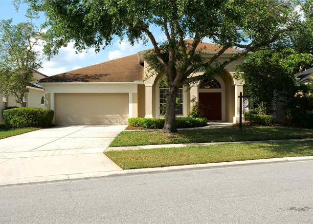 Property at 519 Lakescape Ct, Orlando, FL 32828, 4 beds, 3 baths