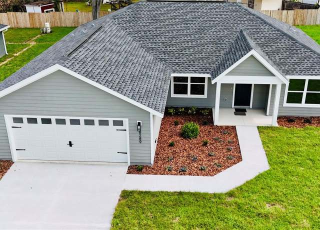 Property at 8289 SE 159th Ln, Summerfield, FL 34491, 3 beds, 2 baths