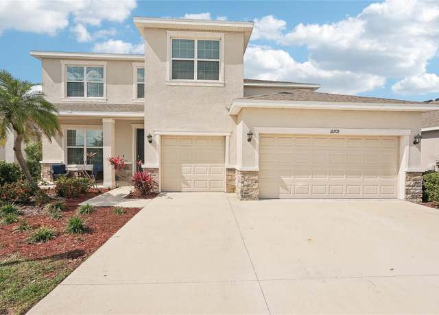 Property at 16709 Barnwood Pl, Bradenton, FL 34211, 4 beds, 3.5 baths