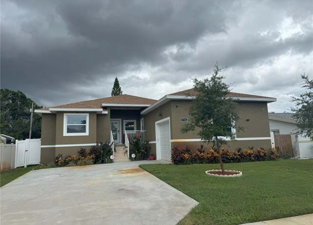 Property at 716 76th Ave N, St Petersburg, FL 33702, 4 beds, 3 baths