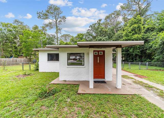 Property at 2602 NE 2nd Ave, Ocala, FL 34470, 3 beds, 1 bath