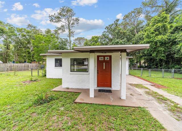 Property at 2602 NE 2nd Ave, Ocala, FL 34470, 3 beds, 1 bath