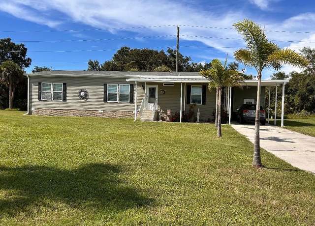 Property at 8346 Kinglet Dr, Englewood, FL 34224, 3 beds, 2 baths