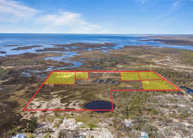 Property at 125 SW 284 Ave, Steinhatchee, FL 32359