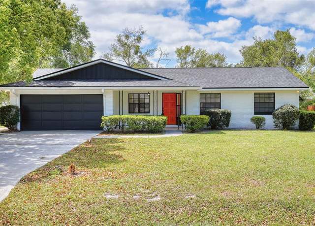 Property at 71 Community Dr, Debary, FL 32713, 3 beds, 2 baths