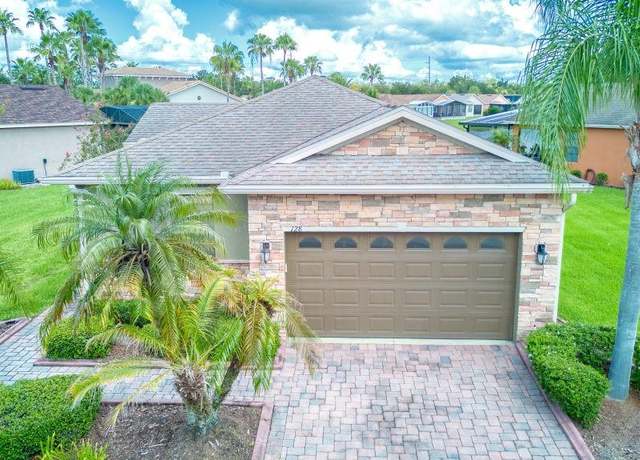 Property at 128 Rialto Rd, Kissimmee, FL 34759, 2 beds, 2 baths