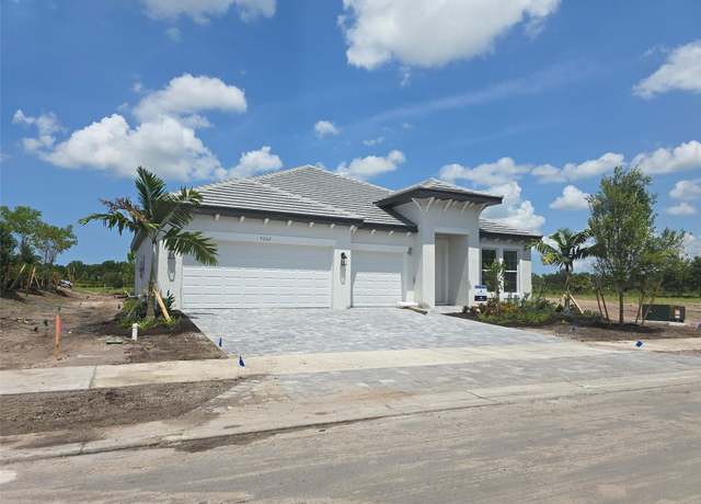 Property at 7561 Nighthawk Dr, Sarasota, FL 34241, 4 beds, 3 baths